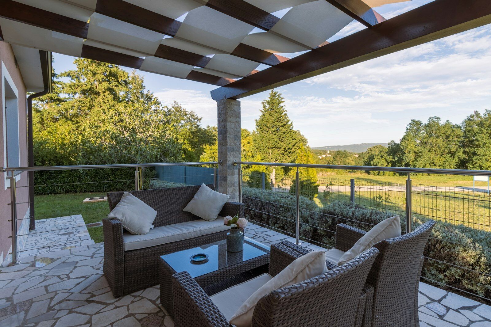 Concrete patio and walkway in Anchorage, AK