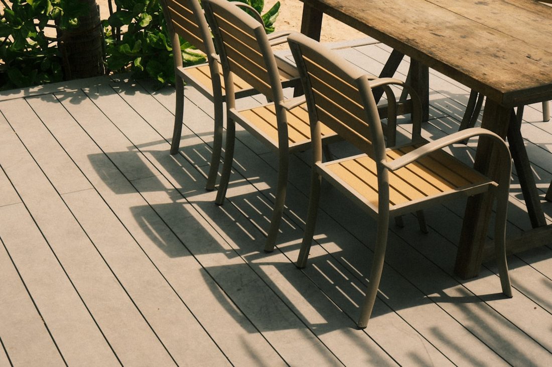 Low-maintenance composite deck in Anchorage