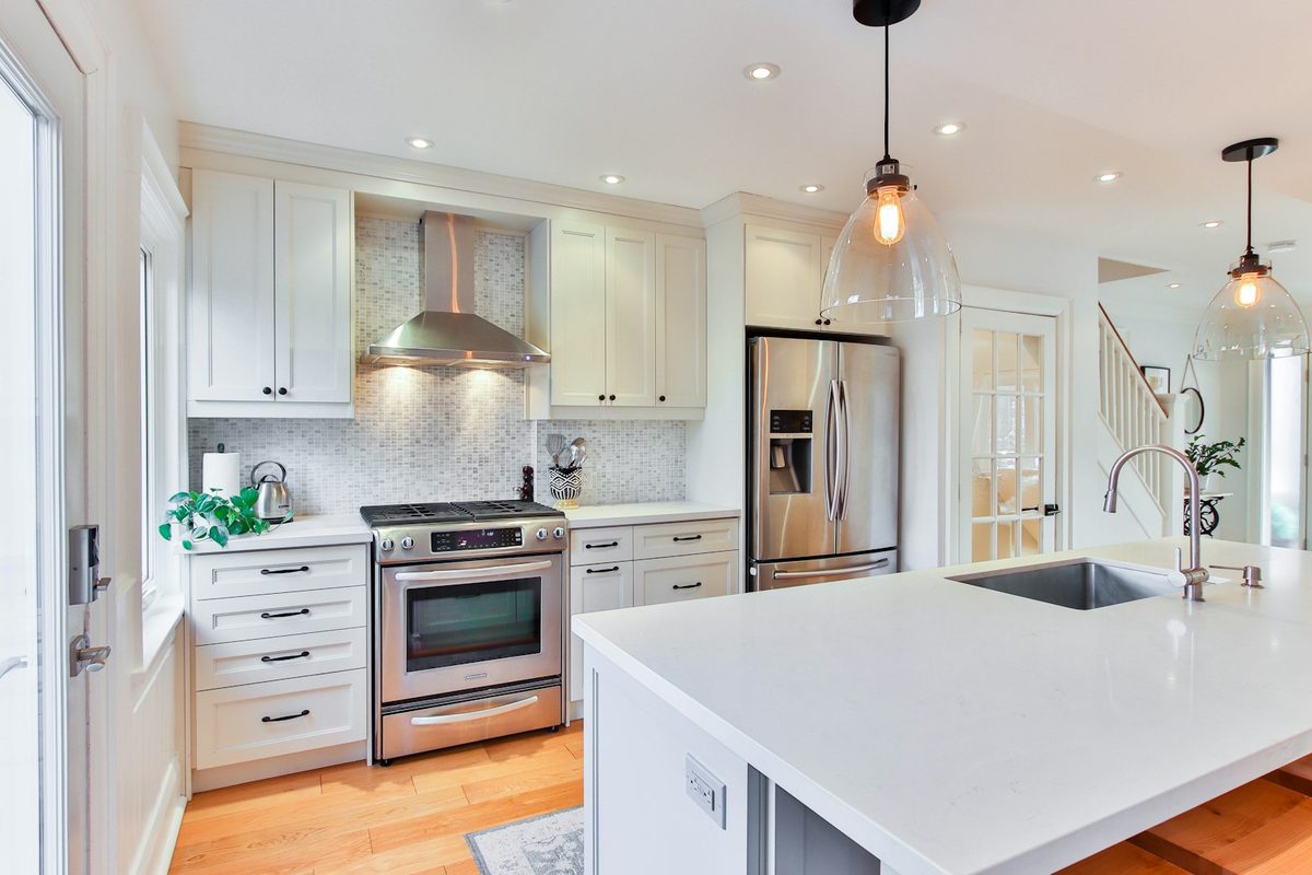 New kitchen cabinets and quartz countertops in Anchorage