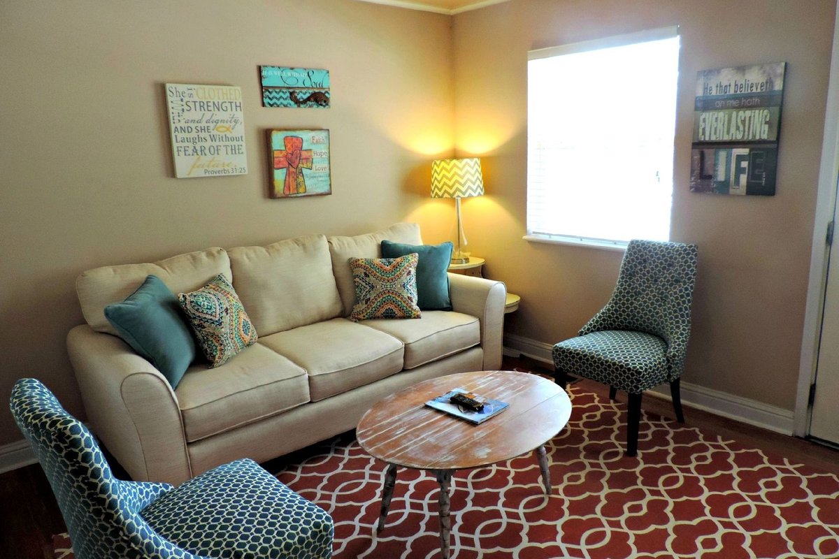 Bright, comfortable living room in a Anchorage home