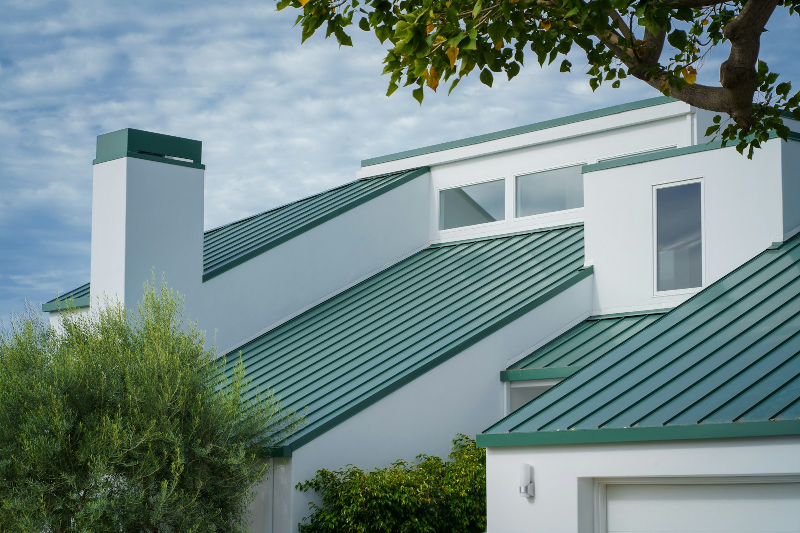 Metal roof installed in Anchorage