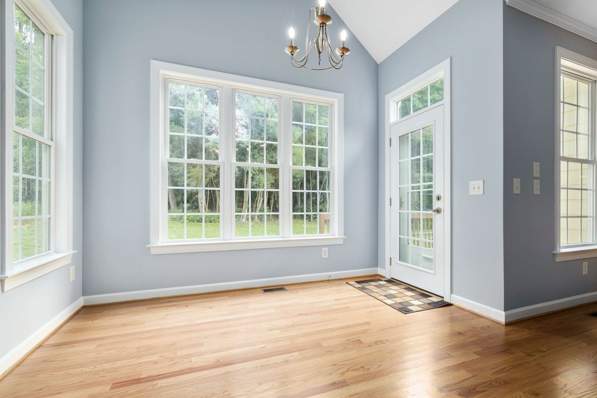 Bright room with streak-free clean windows in Anchorage